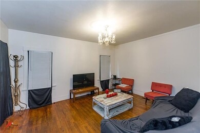 201 E. Egan St., Shreveport, La.