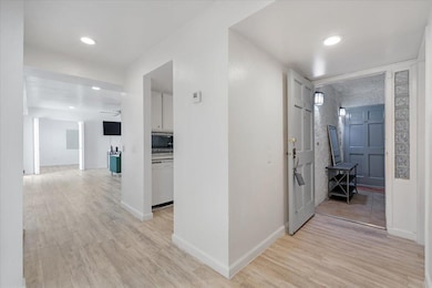 280 S Avenida Caballeros unit 116, Palm Springs, CA 92262 - photo 5