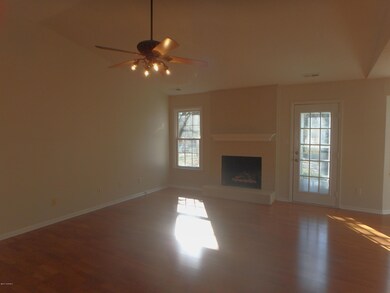 218 Sabrina Ct, Jacksonville, NC 28540 - photo 4