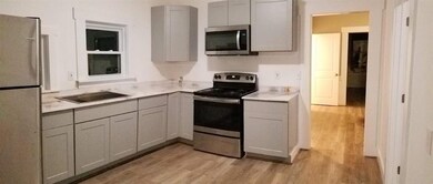 16 Short St, Barre, VT 05641 - photo 4