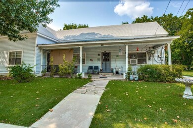 707 E 9th St, Bonham, TX 75418 - photo 4