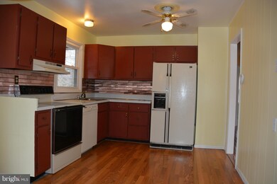 930 Fall Ridge Way, Gambrills, MD 21054 - photo 3