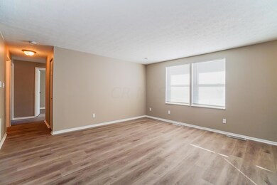 5014 Ewald Dr, Columbus, OH 43232 - photo 7