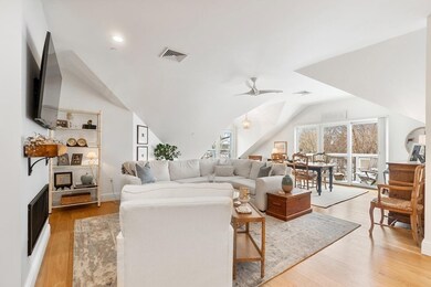 15 Dix St unit 10, Winchester, MA 01890 - photo 4