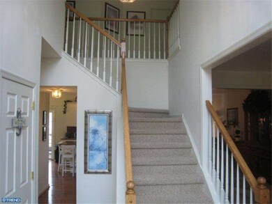 1047 Fallbrook Ln, Pottstown, PA 19464 - photo 3