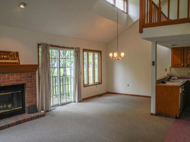 104 Duck Hollow Cir, Stroudsburg, PA 18360 - photo 5