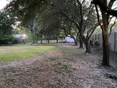 718 Millville Dr, Houston, TX 77091 - photo 7