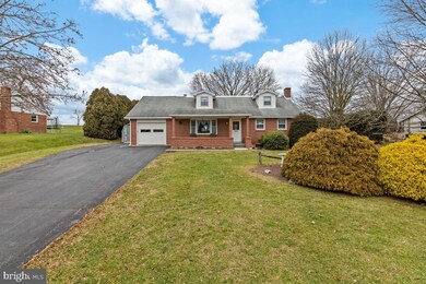 380 Snyder Rd, Reading, PA 19605 - photo 2