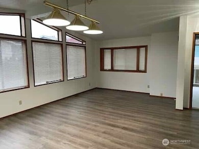 2500 S 370th St unit 106, Federal Way, WA 98003 - photo 5