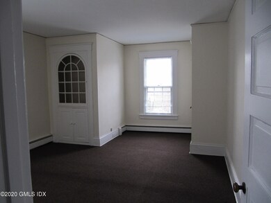 39 Connecticut Ave unit 2, Greenwich, CT 06830 - photo 4