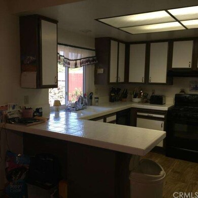 24210 Via Vargas Dr, Moreno Valley, CA 92553 - photo 5