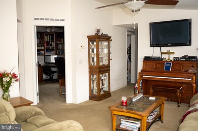 1 Mockingbird Ct, Bechtelsville, PA 19505 - photo 7