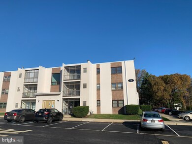 76 Welsh Tract Rd unit 302, Newark, DE 19713 - photo 2