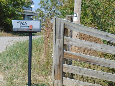 245 Huffman Rd, Harrodsburg, KY 40330 - photo 2