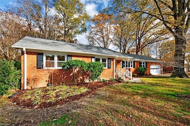 4620 Hagen Dr, Virginia Beach, VA 23462 - photo 3