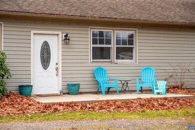 23 Shirley Ln, Stuarts Draft, VA 24477 - photo 2