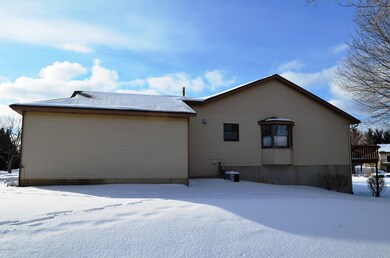 6970 E Springtree Ln SW unit 16, Grand Rapids, MI 49548 - photo 5