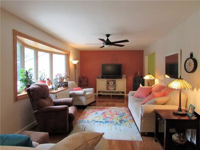 3469 Pond View Dr, Erie, PA 16506 - photo 5