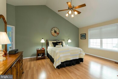 5786 Victor Dr, Sykesville, MD 21784 - photo 3