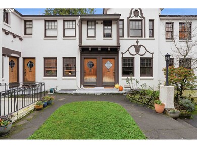 2250 NE Flanders St unit 3, Portland, OR 97232 - photo 3