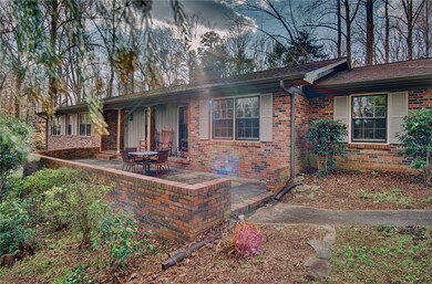 211 Lakeside Dr, Walhalla, SC 29691 - photo 2