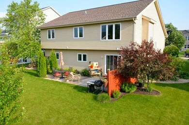 889 Ashworth Dr, Oregon, WI 53575 - photo 5