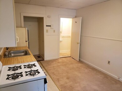 122 11th St, Lowell, MA 01850 - photo 7