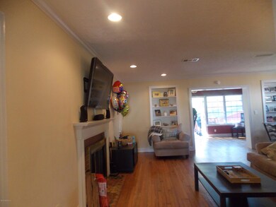 1694 Geraldine Dr, Jacksonville, FL 32205 - photo 6