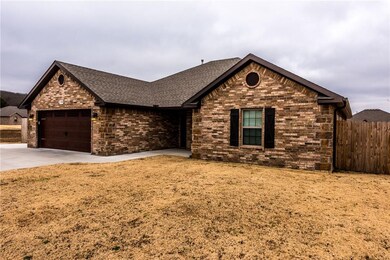 1241 Silver Oak St, Elkins, AR 72727 - photo 2