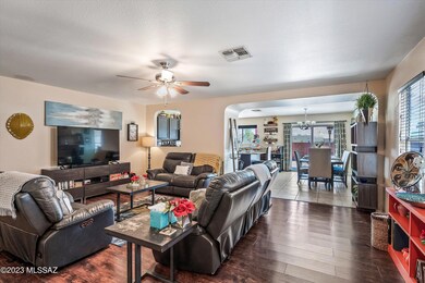 05-Living Area