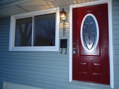 2080 Shawbury Ct W, Columbus, OH 43229 - photo 2