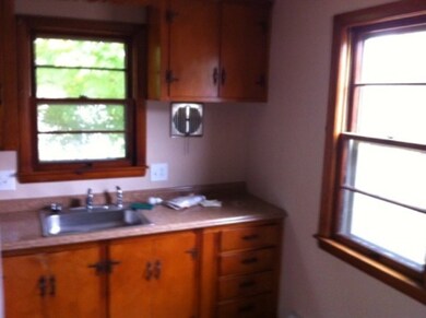 12 Matteson Ave, West Warwick, RI 02893 - photo 5