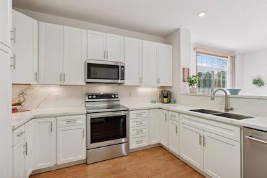 3208 Juniper Cir unit A, Woodbury, MN 55125 - photo 7