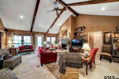 402 402 Amberwood Cir, Tyler, TX 75701 - photo 7