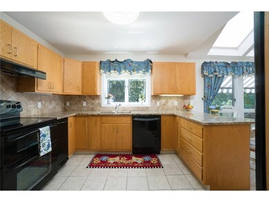 70 Valleybrook Dr, East Greenwich, RI 02818 - photo 7