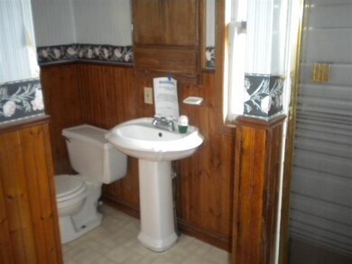 1149 Kirkwood Blvd, Davenport, IA 52803 - photo 7