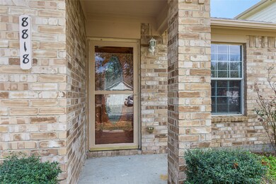 8818 Rainesville Ln, Houston, TX 77075 - photo 2