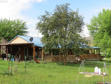 50214 Highway 402, Monument, OR 97864 - photo 3