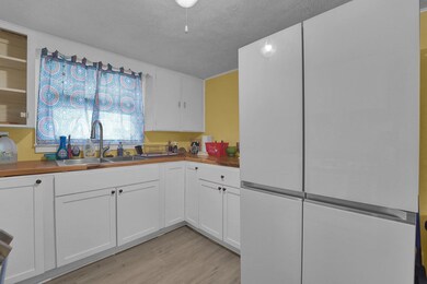 11-web-or-mls-47-front-st