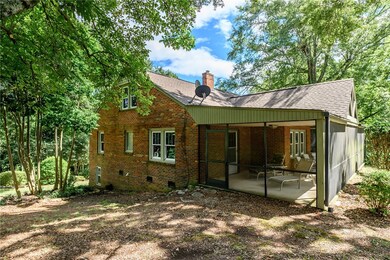 321 S Pine St, Walhalla, SC 29691 - photo 3