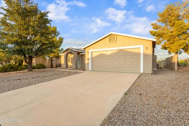 112 Buffalo Dr, Huachuca City, AZ 85616 - photo 3
