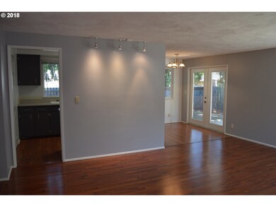 Living Room/Dining Room