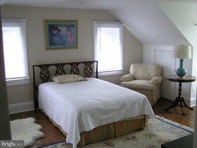 2410 Mayfield Ave, Baltimore, MD 21213 - photo 3