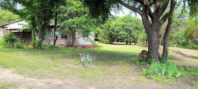 119 N Longhorn Dr, Weatherford, TX 76085 - photo 3