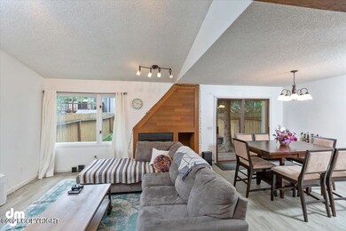 04-Living Room MS_3008