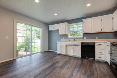 210 Shady Acres Cir, Nixa, MO 65714 - photo 6