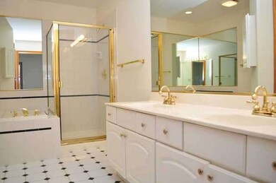 290 N Water St, Batavia, IL 60510 - photo 6