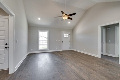 208 Ava Way, Shelbyville, TN 37160 - photo 5