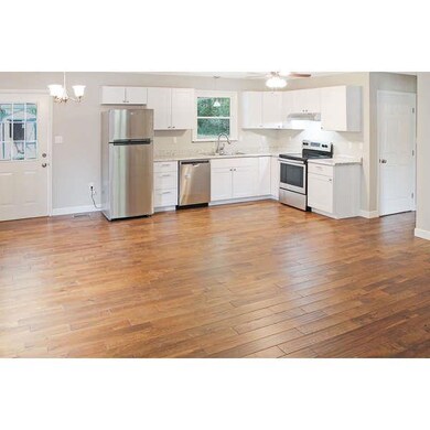 708 S Spring St, Manchester, TN 37355 - photo 6