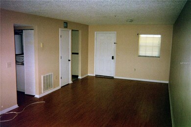Living Room Dinning combo